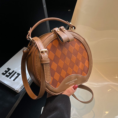 Малка кръгла чанта с цип, принт и дръжка за рамо