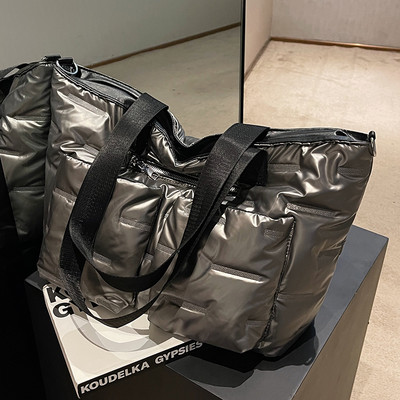 Alkalmi többrekeszes kézitáska