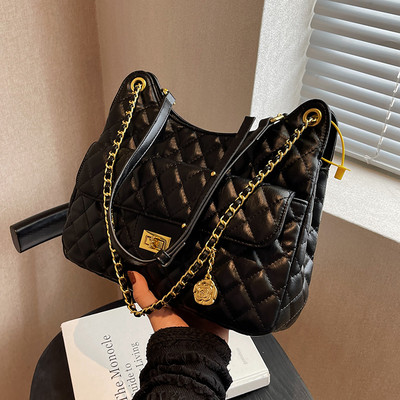 Ženska prošivena torba od eko kože