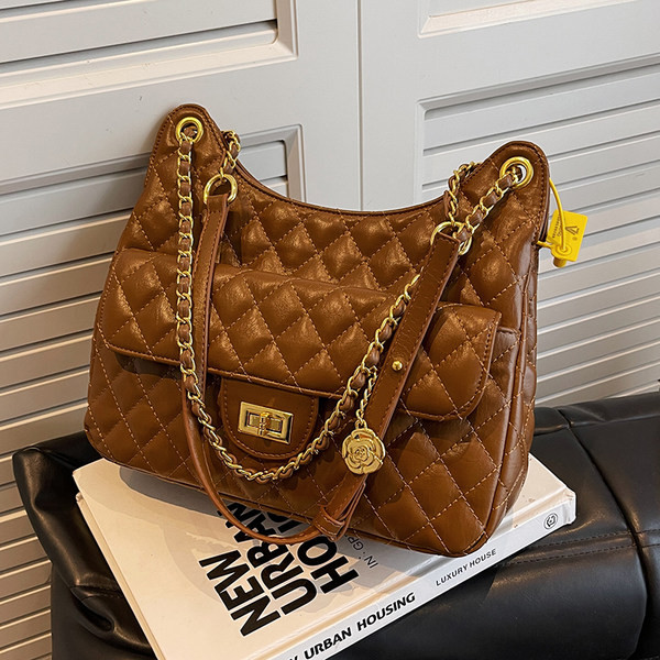 Ženska prošivena torba od eko kože