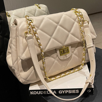 Női bőrtáska két színben