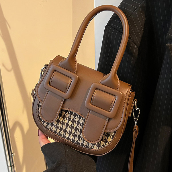 Új modell kis kézitáska több színben