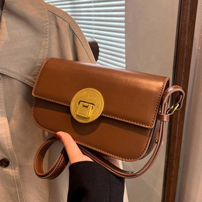 Rokassomiņa - ar sprādzi četrās krāsās