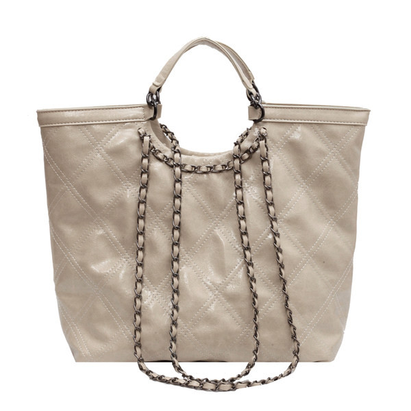 Голяма дамска чанта с дръжка за рамо и магнитна катарама