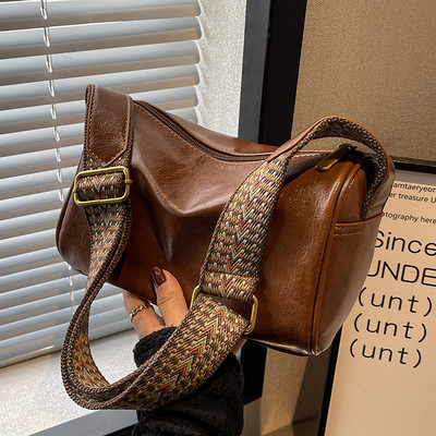 Τσάντα χειρός με φερμουάρ και μεγάλο χερούλι