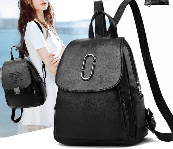 Modern női bőr hátizsák fekete színben