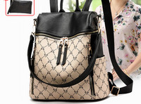 Divatos női hátizsák vállfogantyúval