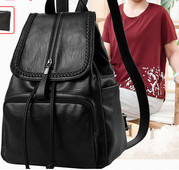 Lezser női hátizsák zsebbel fekete színben