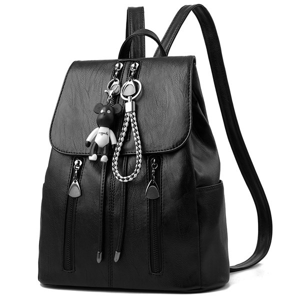 Sieviešu ādas mugursoma ar rāvējslēdzēju un atslēgu piekariņu