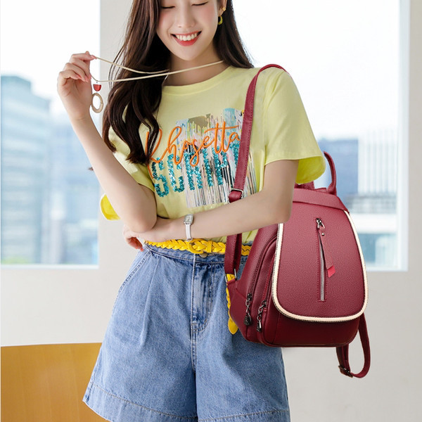 Női bőr válltáska