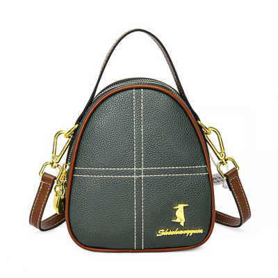 Moderna sieviešu mugursoma ar metāla apdari - vairākās krāsās