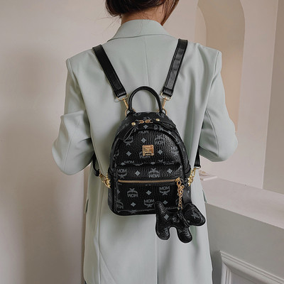 Új modell kis női bőr hátizsák fém emblémával