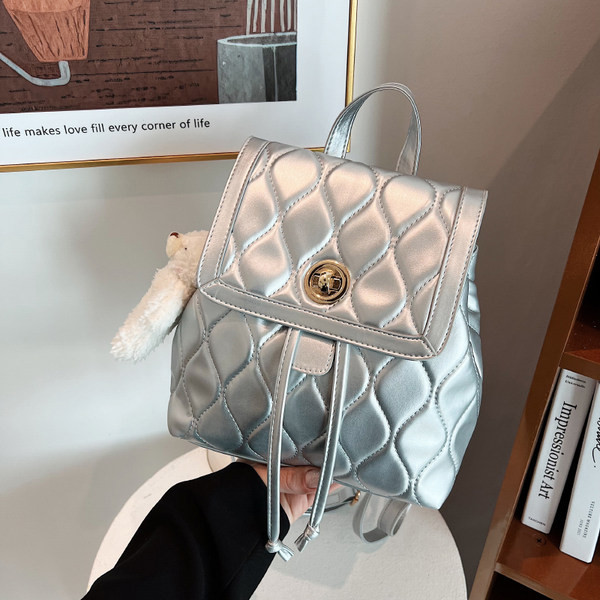 Női bőr hátizsák több színben