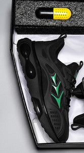 Vīriešu melnas sporta kedas