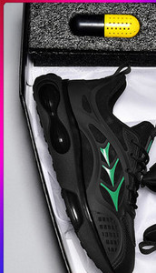 Vīriešu melnas sporta kedas