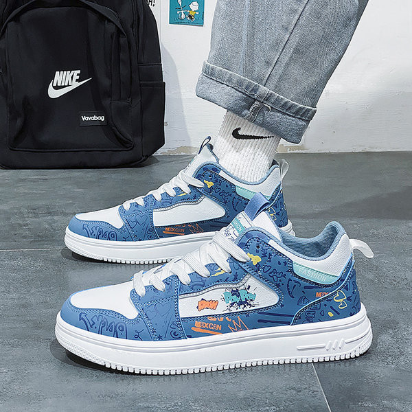 Férfi tornacipő rátéttel