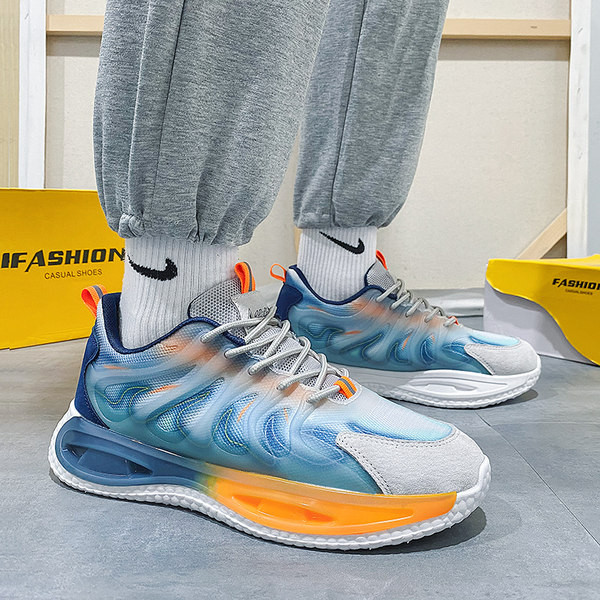 Sportiskas vīriešu kedas ar augstu zoli, ziemas modelis