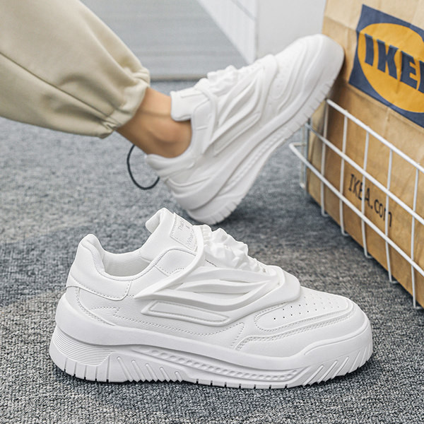 Nahast meeste tossud 6 cm kõrge talla ja paeltega