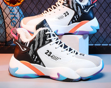 Vīriešu sporta kurpes ar šņorēm