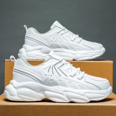 Jauna modeļa vīriešu čības ar rupju zoli