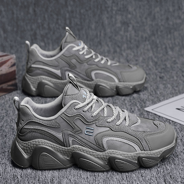 Vīriešu sporta kedas ar šņorēm, divi modeļi