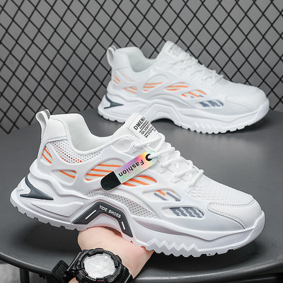 Sports-casual ανδρικά sneakers με κορδόνια και επιγραφή