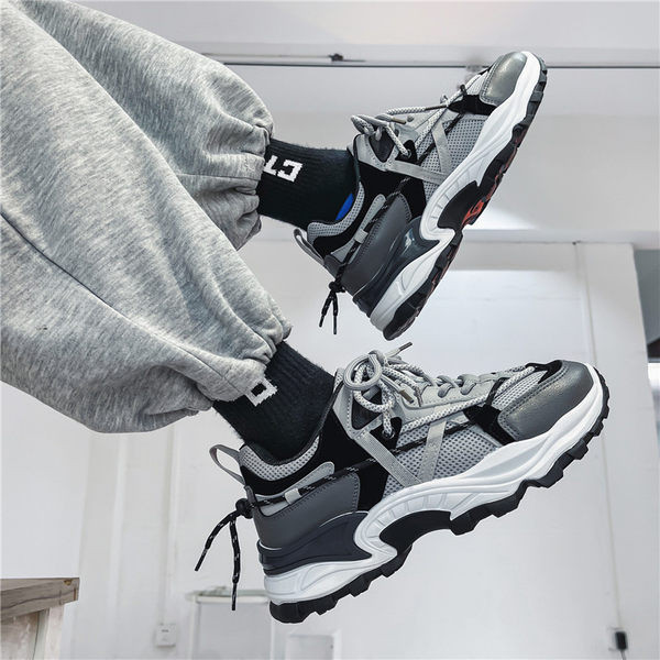 Vīriešu eko ādas kedas ar šņorēm un uzrakstu