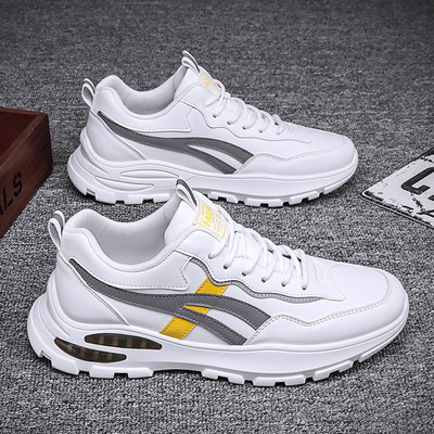 Sportiskas vīriešu kedas ar gaisa kameru un uzrakstu