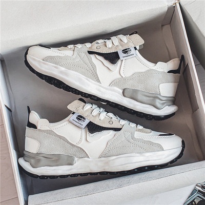 Sporta kedas ar raupju zoli - vīriešiem