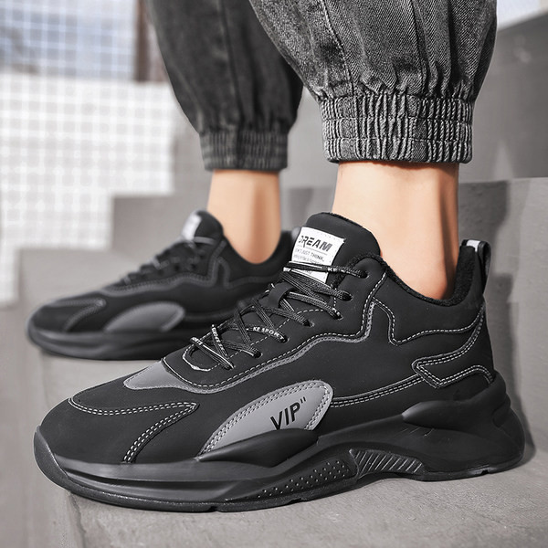 Ежедневни мъжки маратонки с емблема -два модела