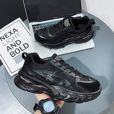 Vīriešu kedas ar uzrakstu dažādās krāsās