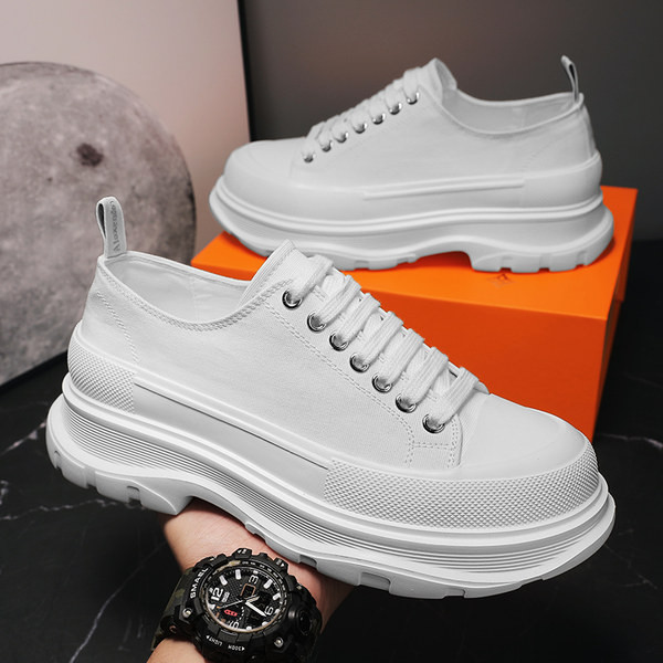 Vyriški tekstiliniai sportbačiai aukštu padu ir raišteliais