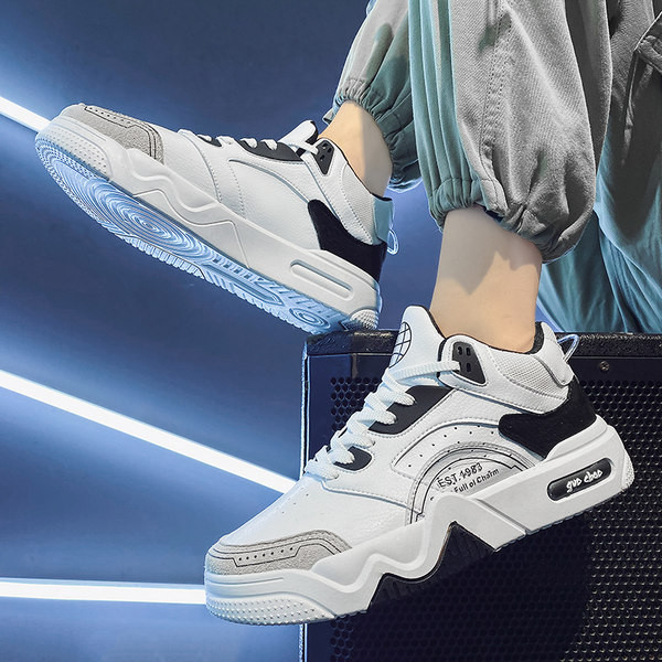 Αθλητικά ανδρικά αθλητικά παπούτσια με τραχιά σόλα