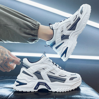 Öko bőrből készült férfi tornacipő magas talppal és fűzővel