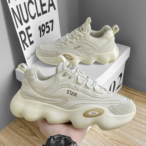 Vīriešu sporta kurpes ar mežģīnēm ar augstu zoli