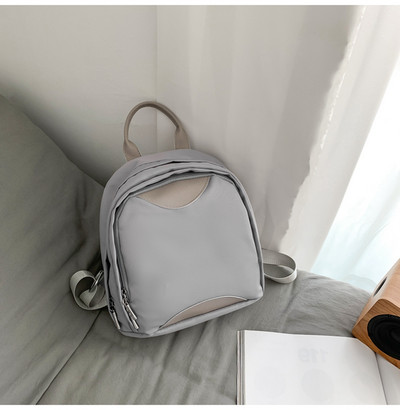 Jauna modeļa maza sieviešu mugursoma ar plānām plecu lencēm