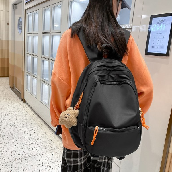 Tekstila mugursoma sievietēm ar atslēgu piekariņu rotājumu