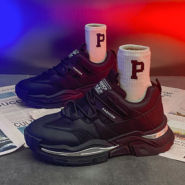 Vīriešu sporta kedas no eko ādas ar augstu zoli