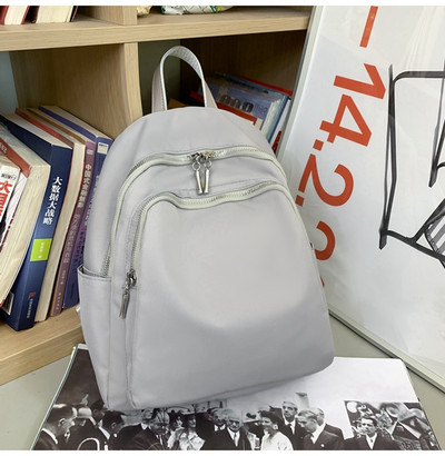 Jauna modeļa sieviešu mugursoma ar diviem nodalījumiem