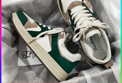 Vīriešu elpojošas kedas vairākās krāsās