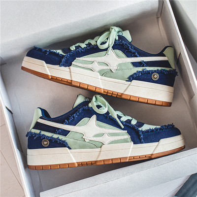 Νέο μοντέλο ανδρικά sneakers με επίπεδη σόλα με κορδόνια