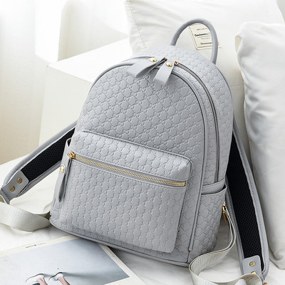 Moderna sieviešu eko ādas mugursoma ar priekšējo kabatu