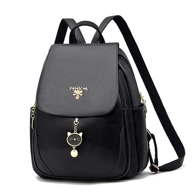 Ženski ruksak sa metalnim privjeskom u tri boje