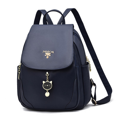 Ženski ruksak sa metalnim privjeskom u tri boje