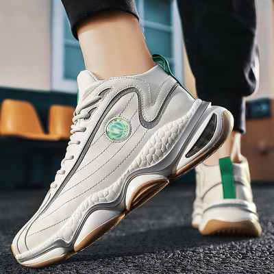 Bőr férfi tornacipő logós fűzővel