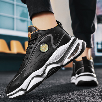 Bőr férfi tornacipő logós fűzővel