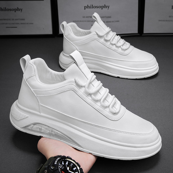 Férfi tornacipő - tiszta modell