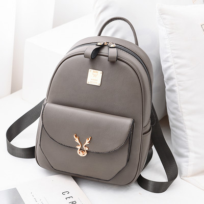 Νέο μοντέλο γυναικείο έκο δερμάτινο σακίδιο πλάτης με μεταλλικό έμβλημα