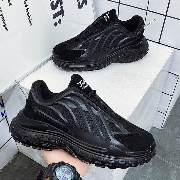 Vīriešu kedas no eko ādas un uzraksts jauns modelis