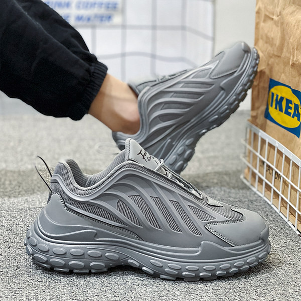 Vīriešu kedas no eko ādas un uzraksts jauns modelis